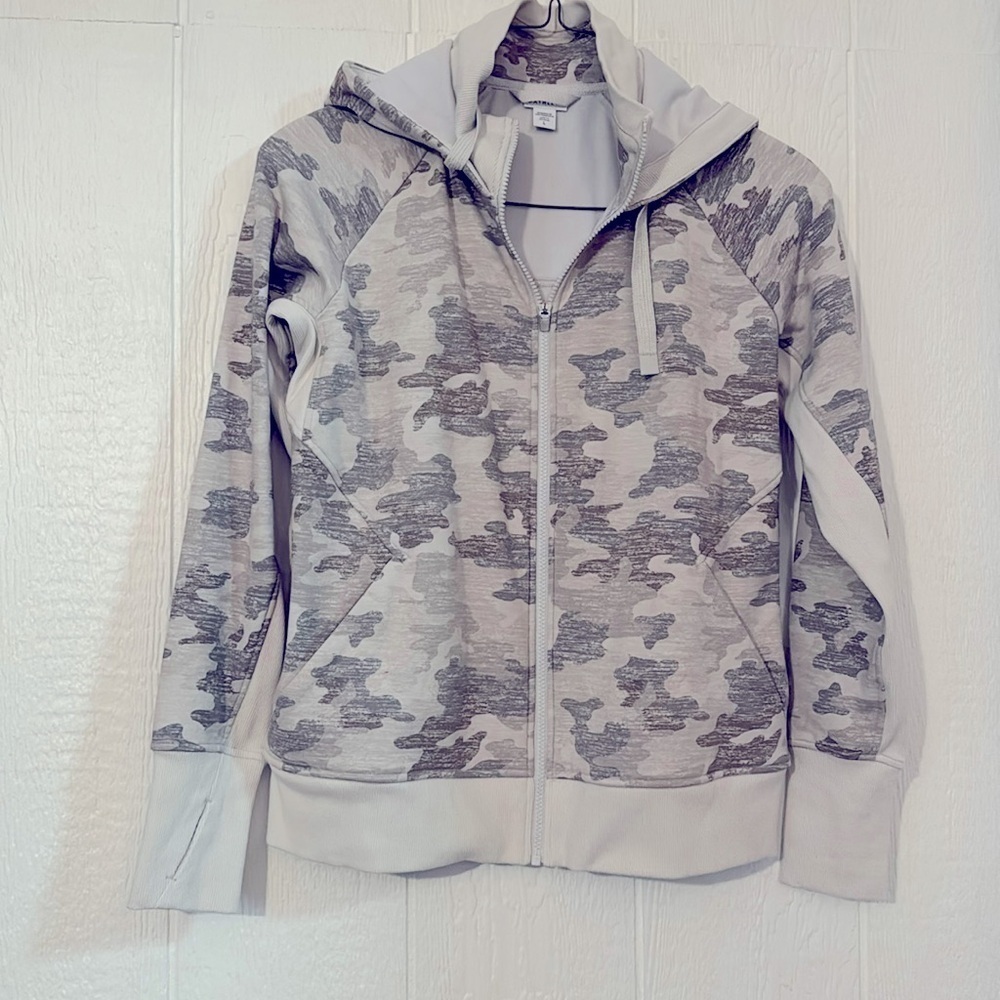 Athleta light gray camo triumph hoodie size large